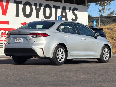 2025 Toyota Corolla LE