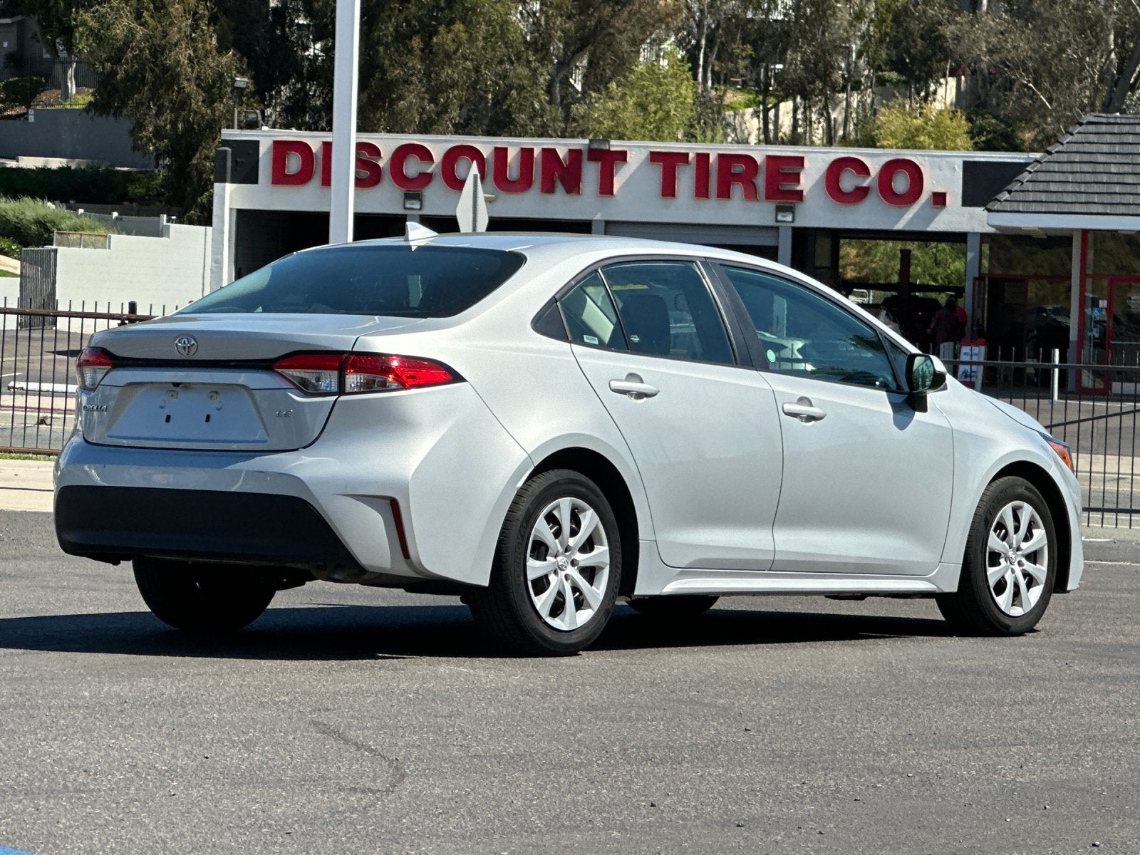 2024 Toyota Corolla LE