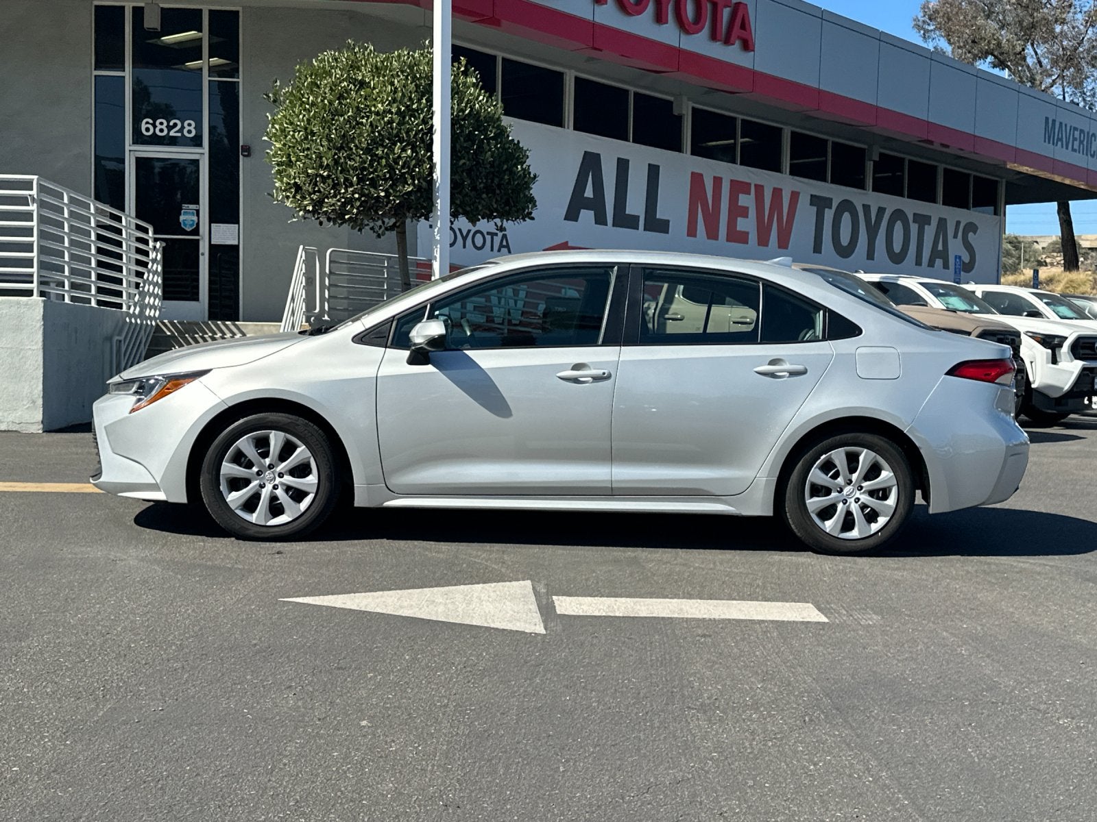 2025 Toyota Corolla LE