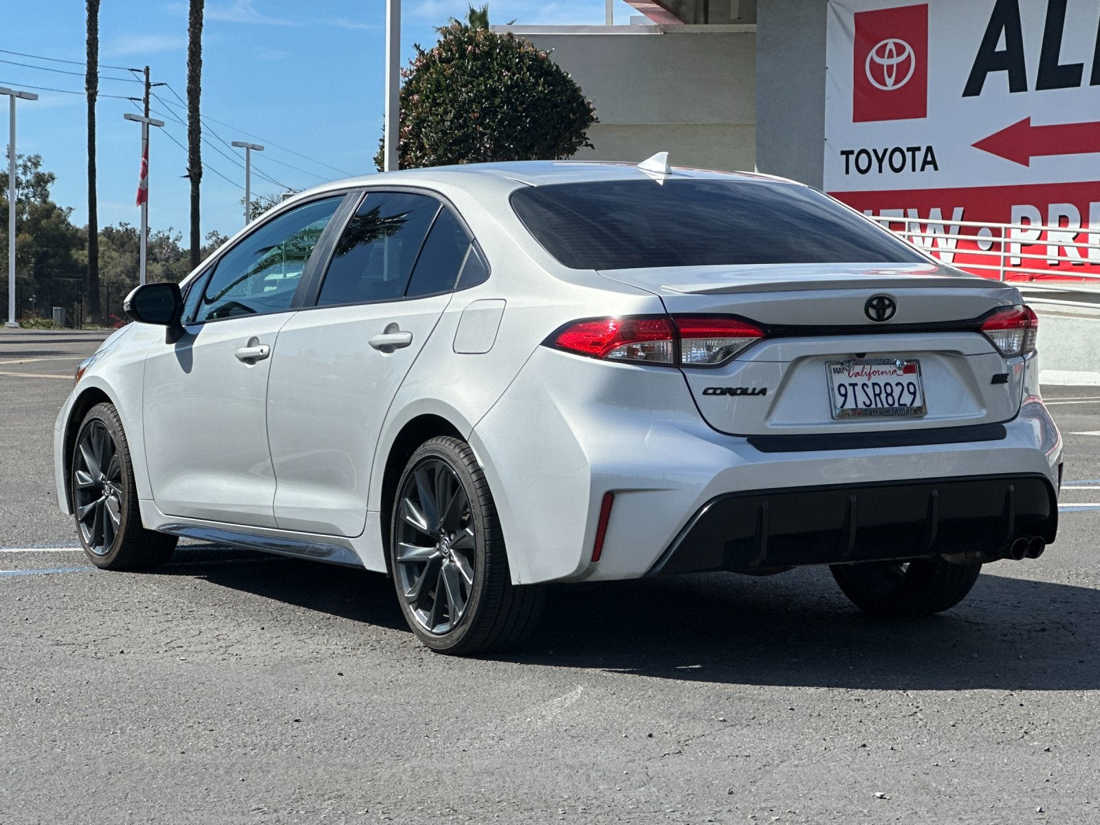 2025 Toyota Corolla SE