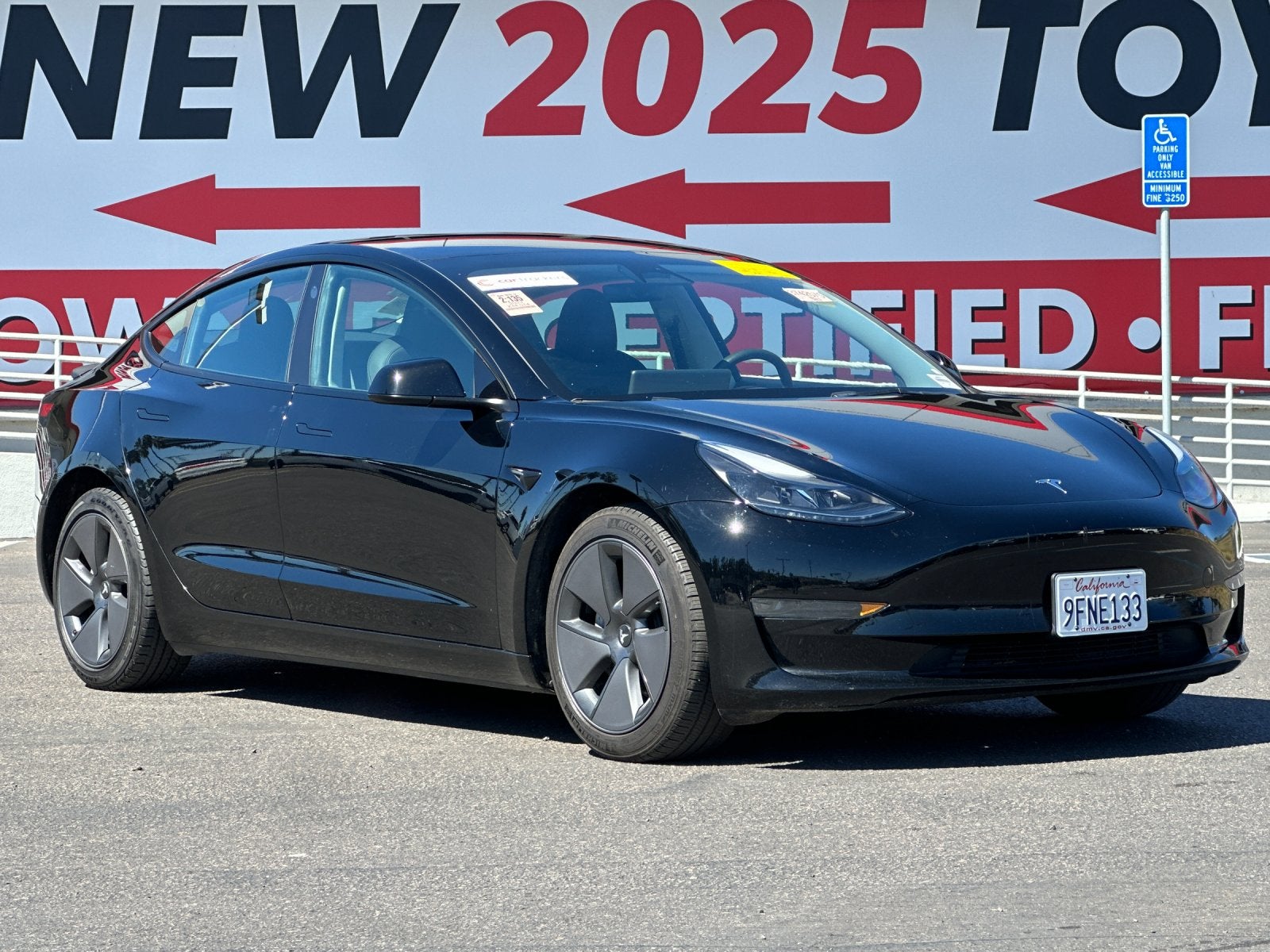 2023 Tesla Model 3 Base