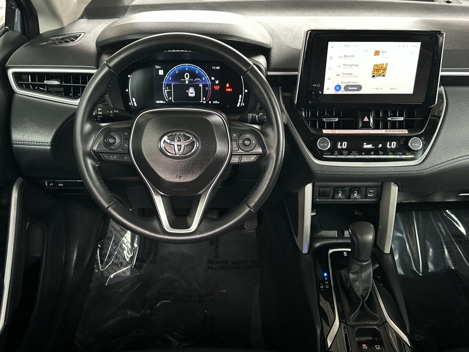 2025 Toyota Corolla Cross XLE