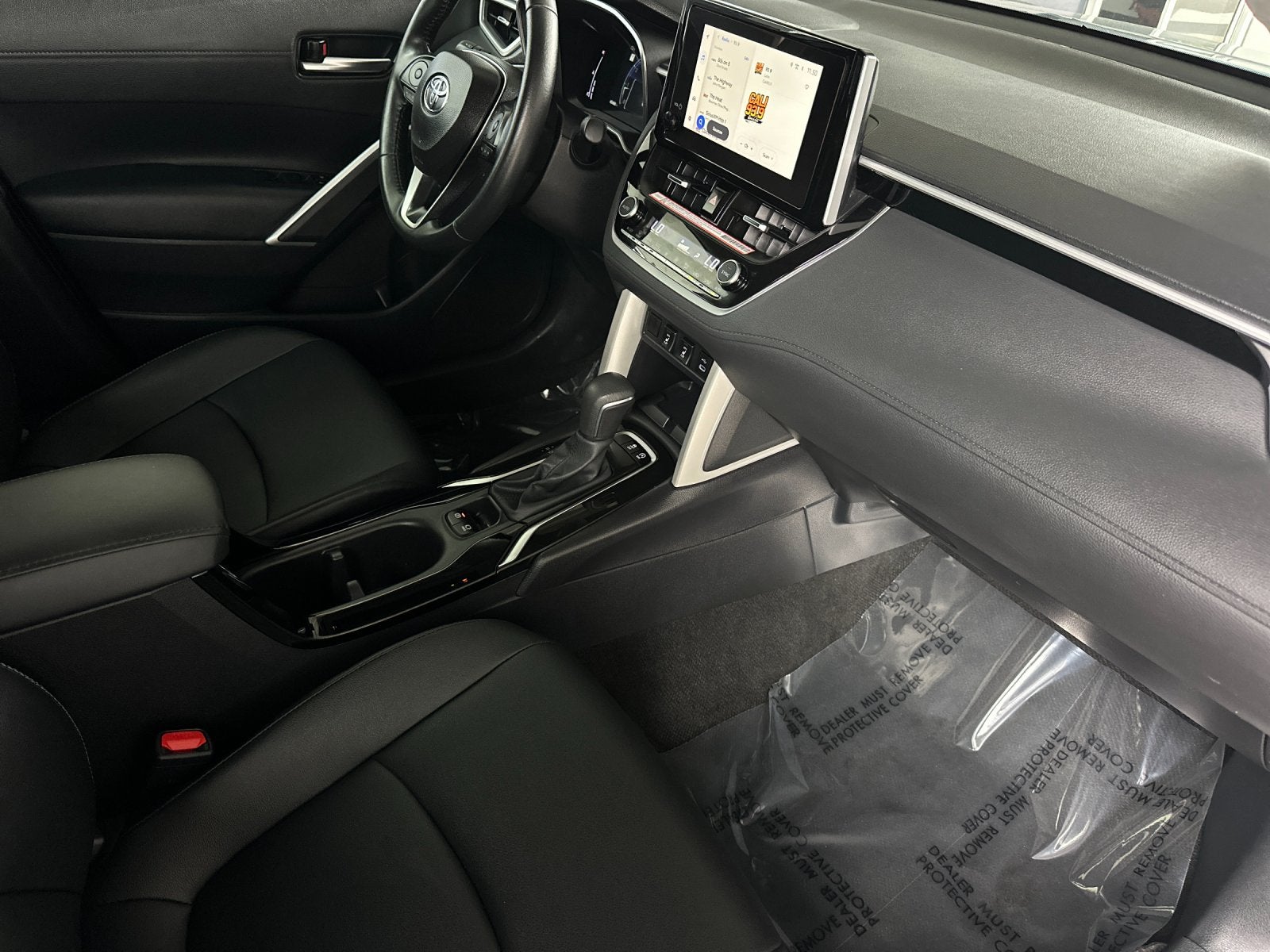 2025 Toyota Corolla Cross XLE
