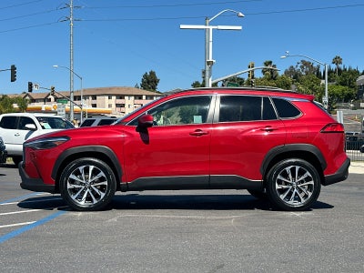 2024 Toyota Corolla Cross XLE