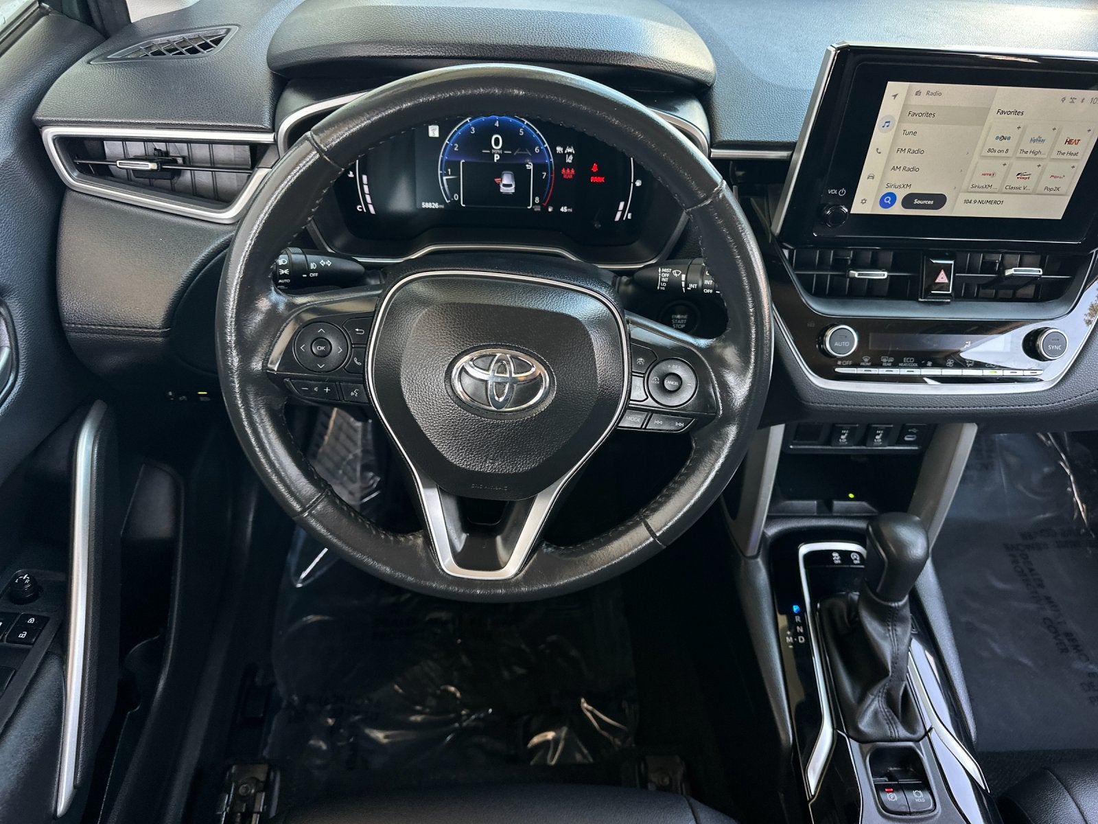 2024 Toyota Corolla Cross XLE