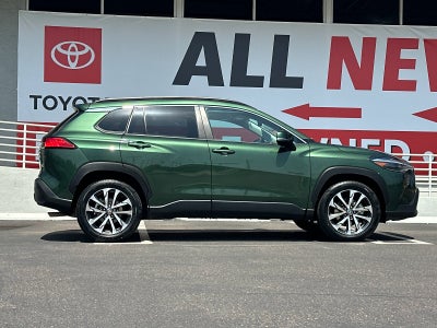 2024 Toyota Corolla Cross XLE