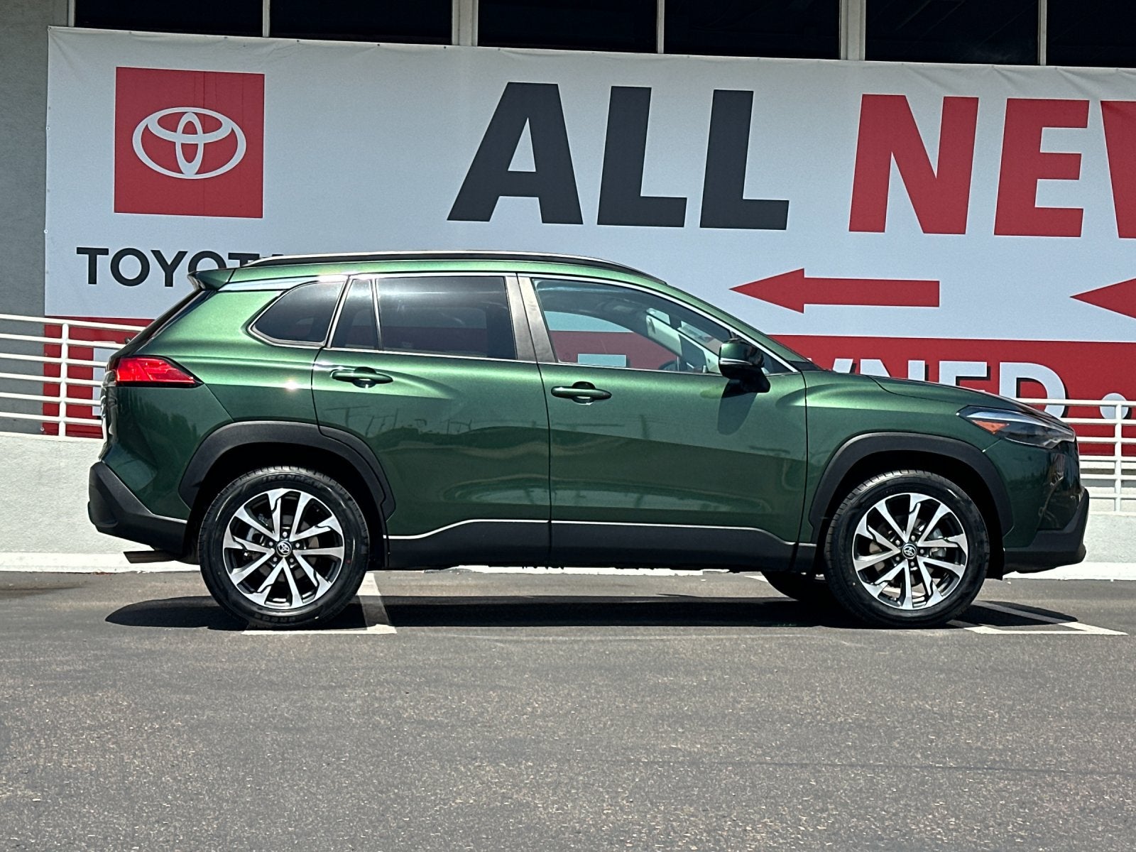 2024 Toyota Corolla Cross XLE