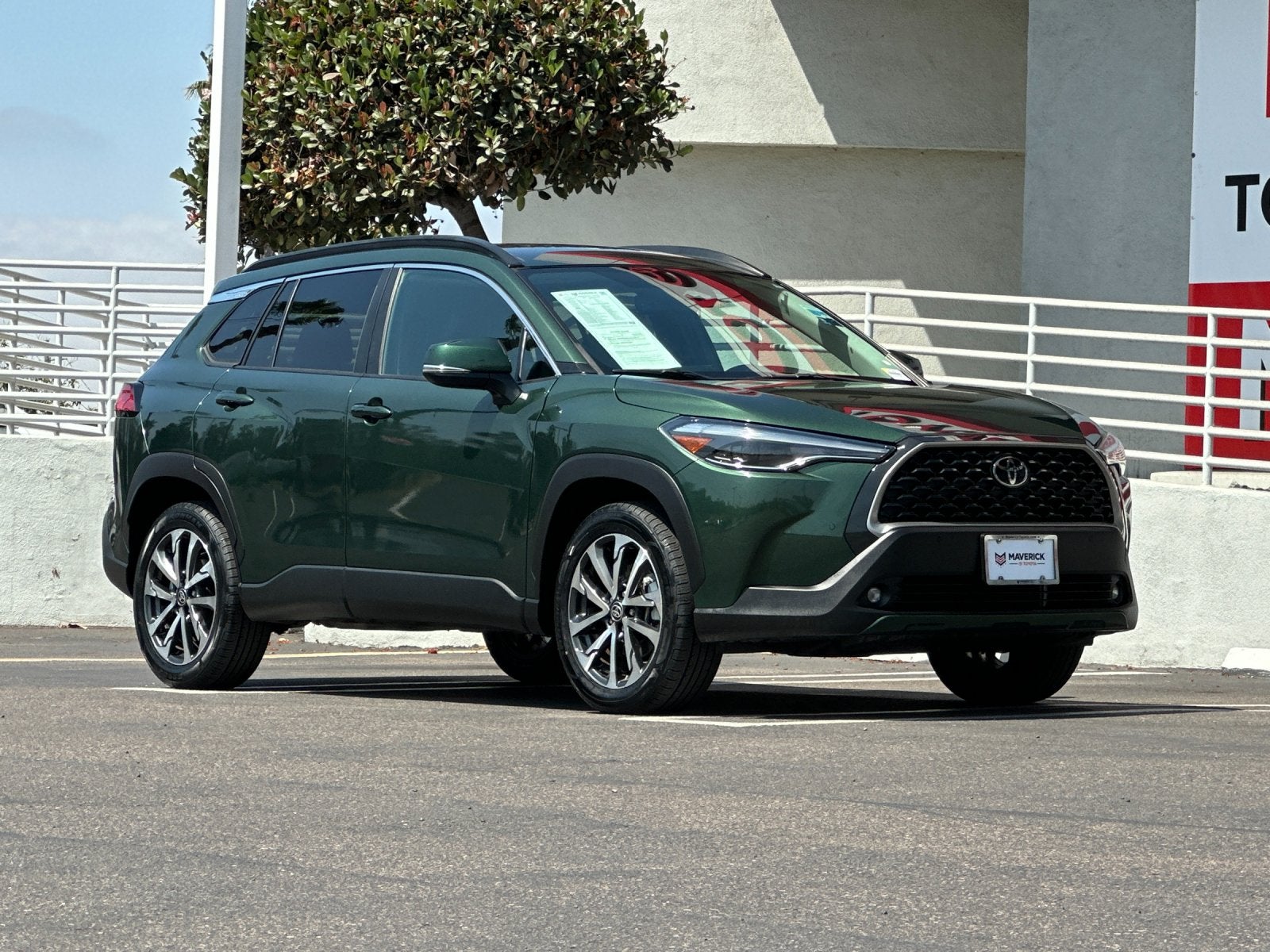 2024 Toyota Corolla Cross XLE