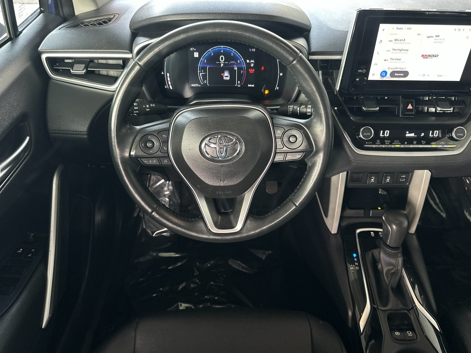 2025 Toyota Corolla Cross XLE