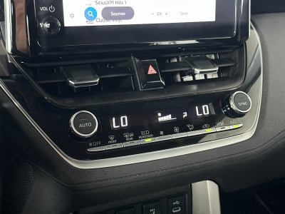 2025 Toyota Corolla Cross XLE