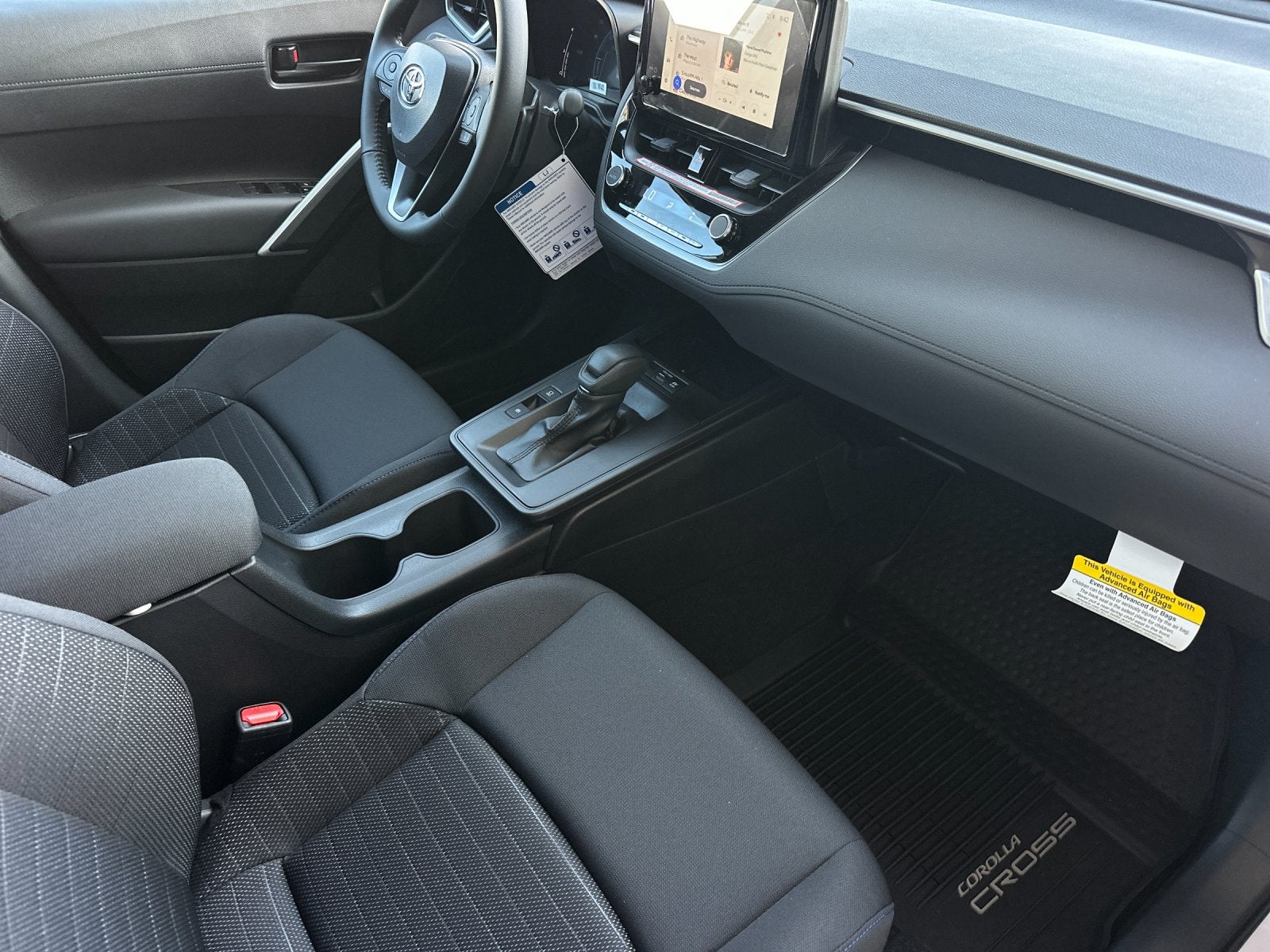 2026 Toyota Corolla Cross Hybrid SE