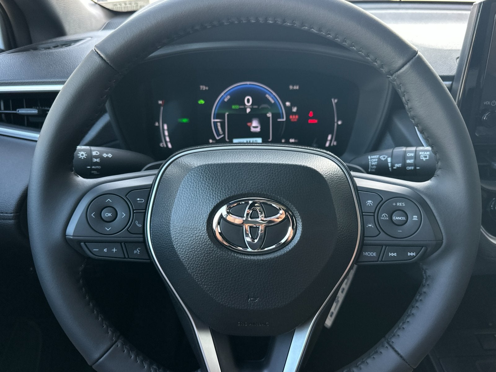 2026 Toyota Corolla Cross Hybrid SE