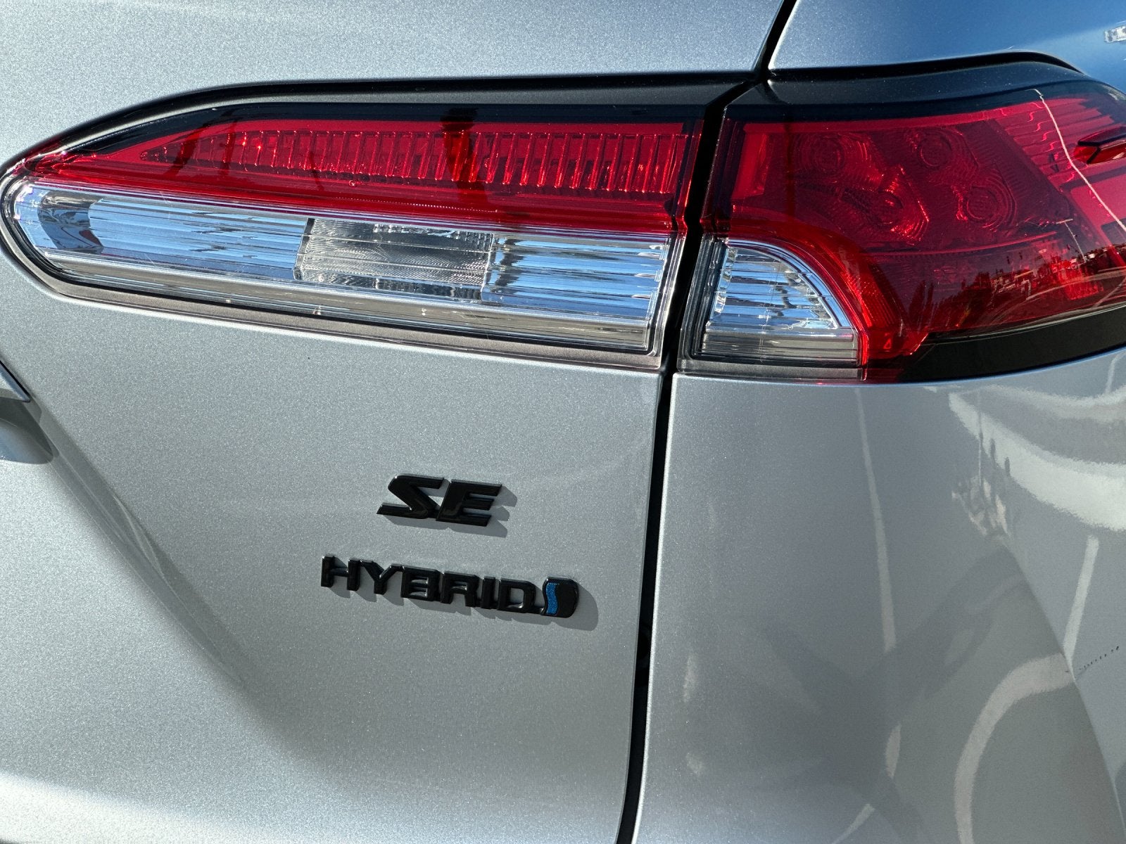 2023 Toyota Corolla Cross Hybrid SE