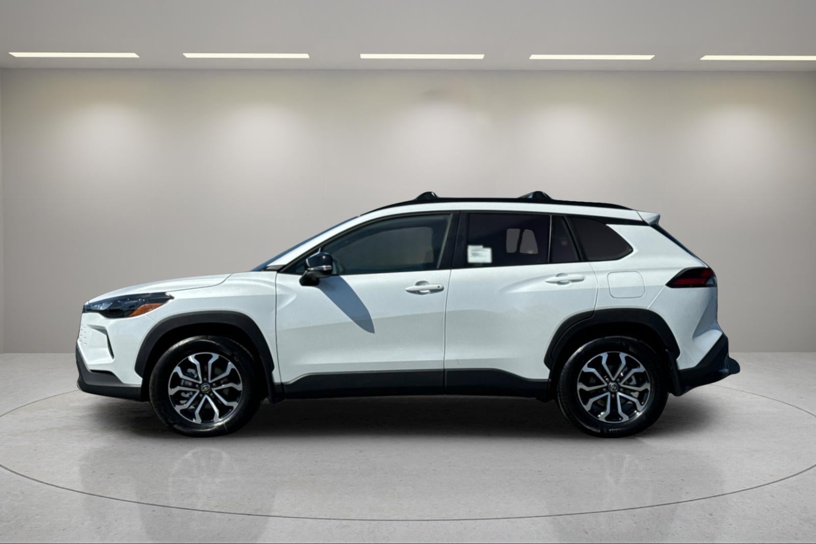 2026 Toyota Corolla Cross Hybrid SE