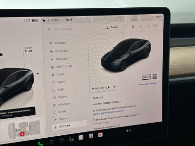 2025 Tesla Model Y Long Range