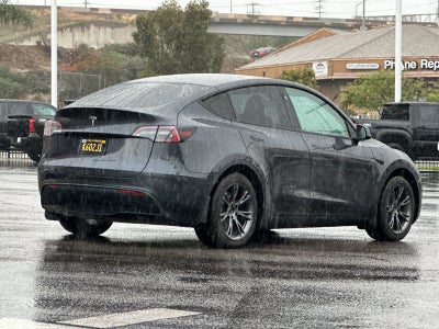 2025 Tesla Model Y Long Range