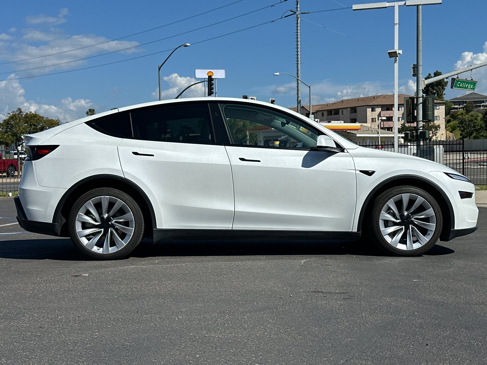 2026 Tesla Model Y Long Range