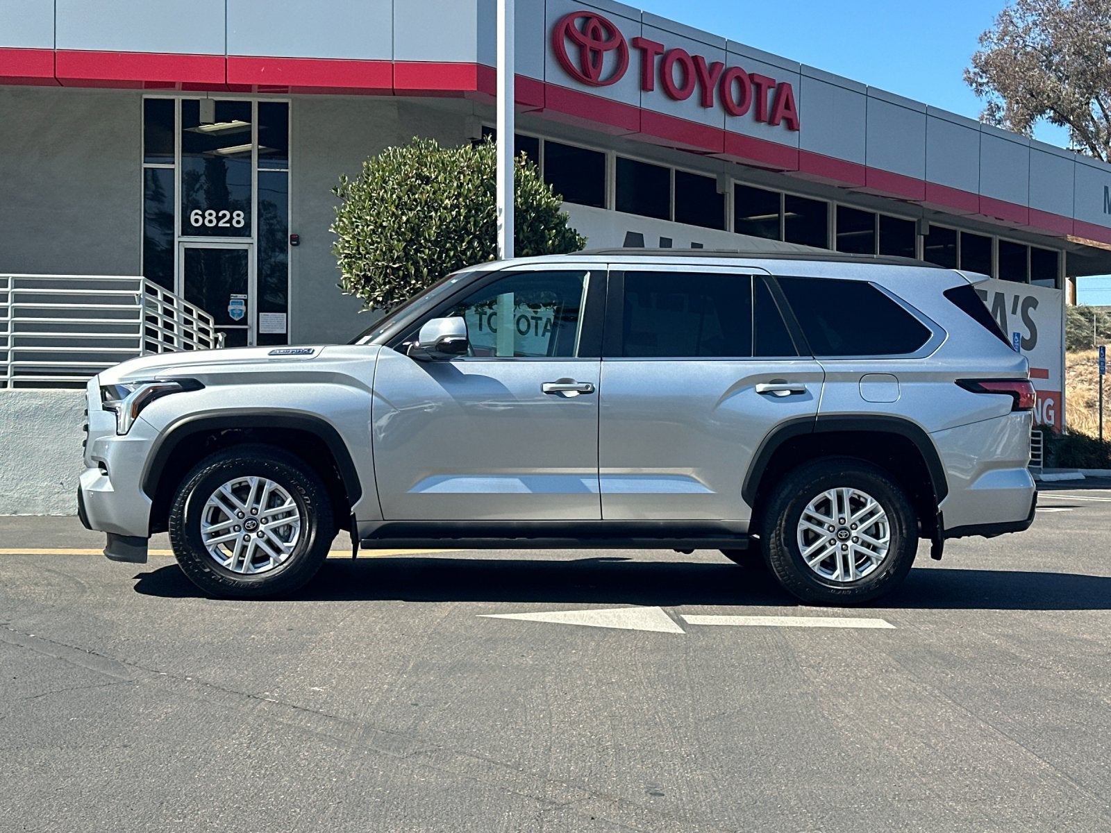 2026 Toyota Sequoia SR5