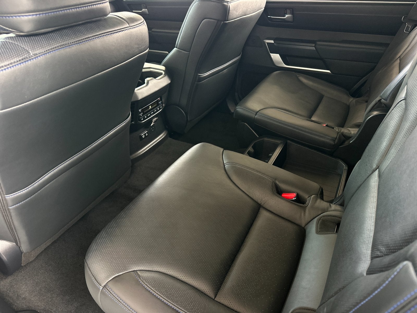 2025 Toyota Sequoia Platinum