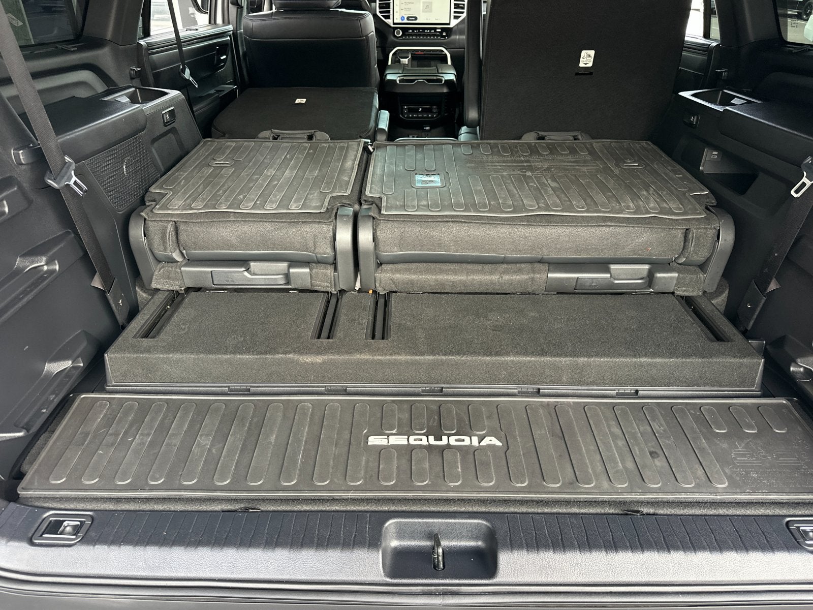 2025 Toyota Sequoia Platinum
