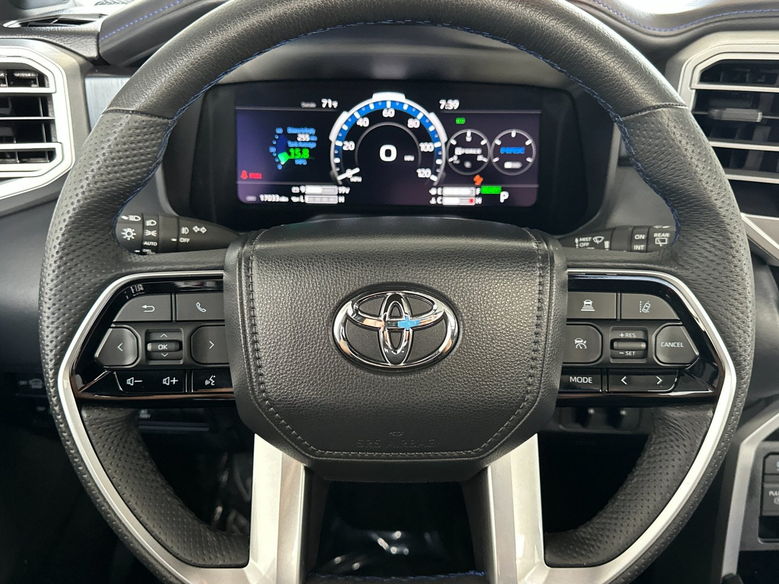 2025 Toyota Sequoia Platinum