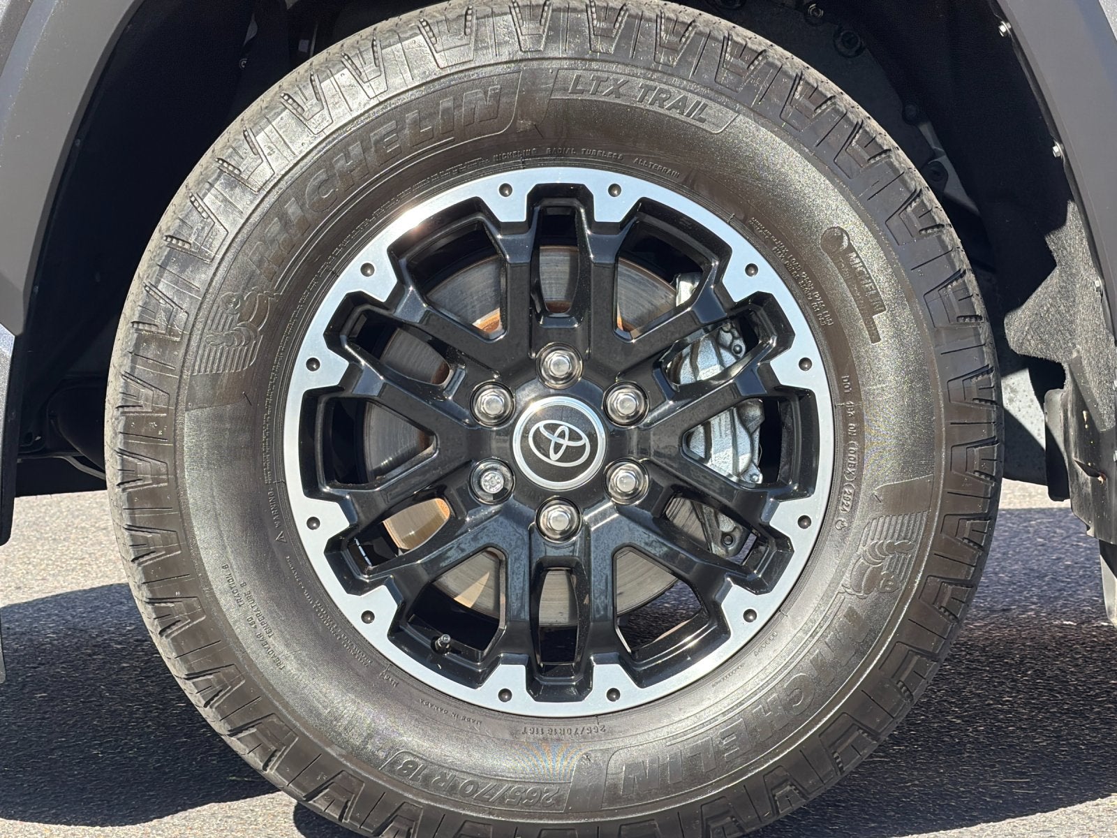 2024 Toyota Sequoia SR5
