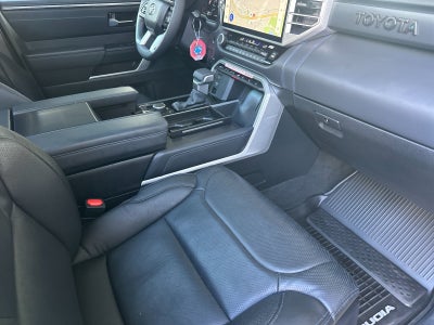 2025 Toyota Sequoia Platinum Hybrid