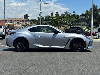 2024 Toyota GR86 Premium