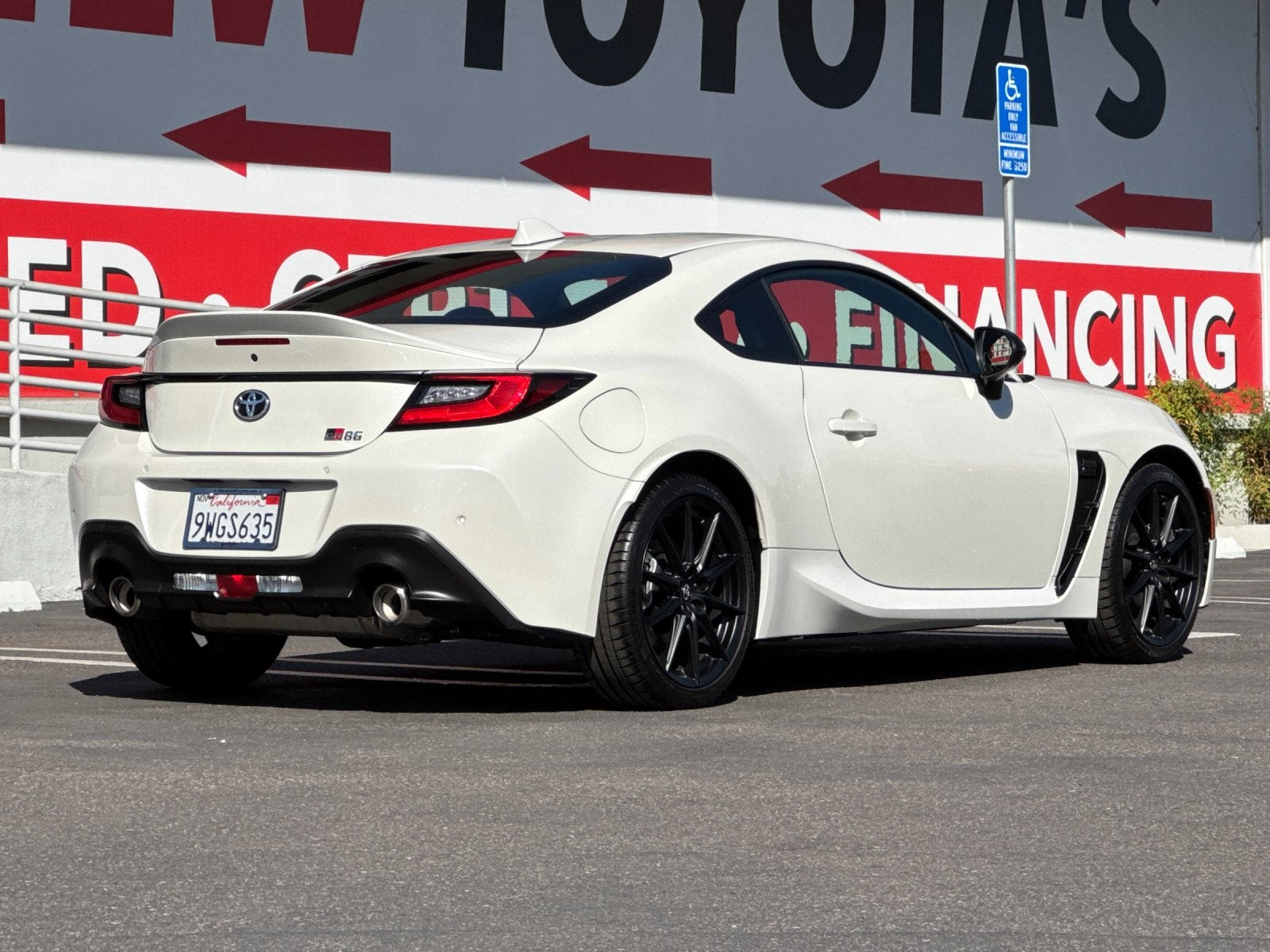 2025 Toyota GR86 Premium