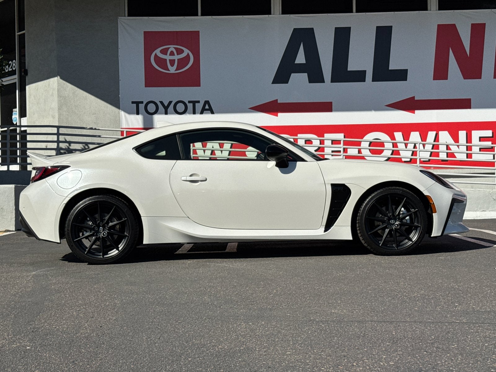 2025 Toyota GR86 Premium