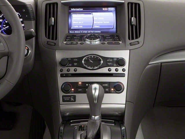 2012 INFINITI G25 Journey