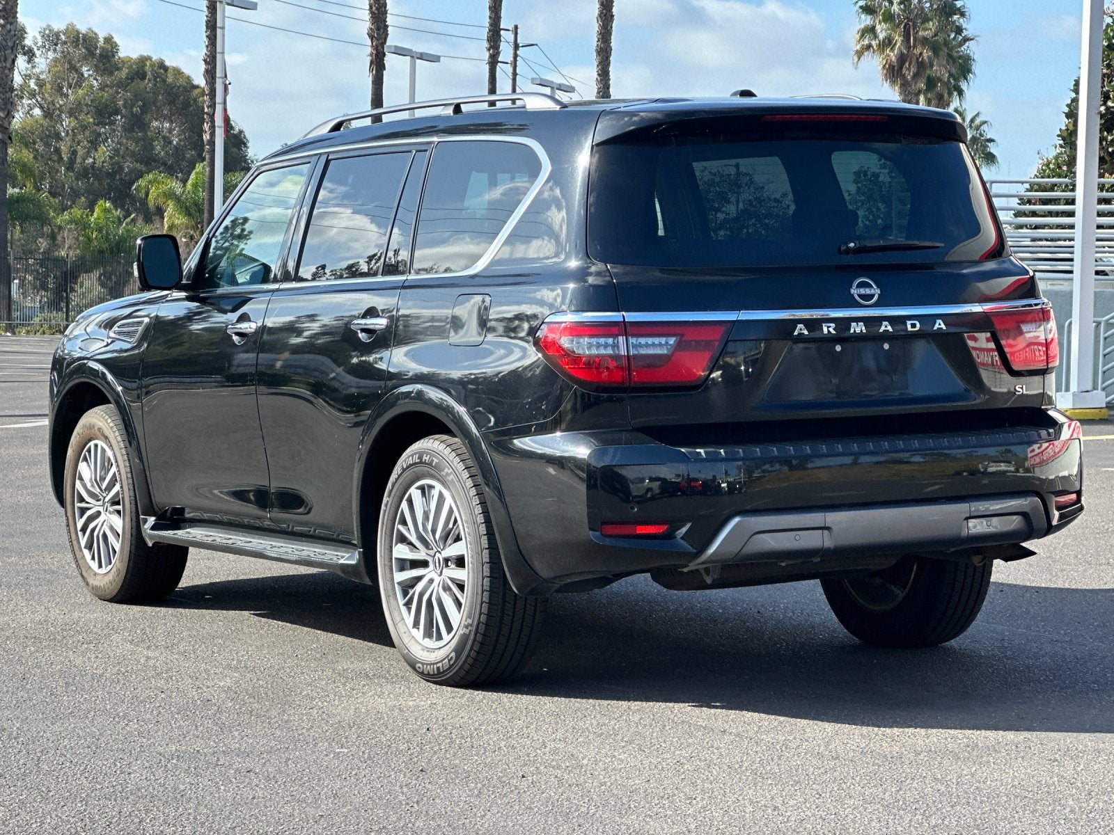 2023 Nissan Armada SL