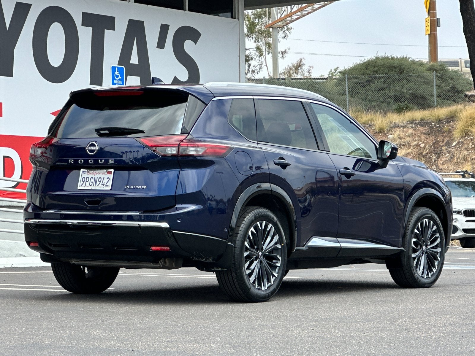 2024 Nissan Rogue Platinum