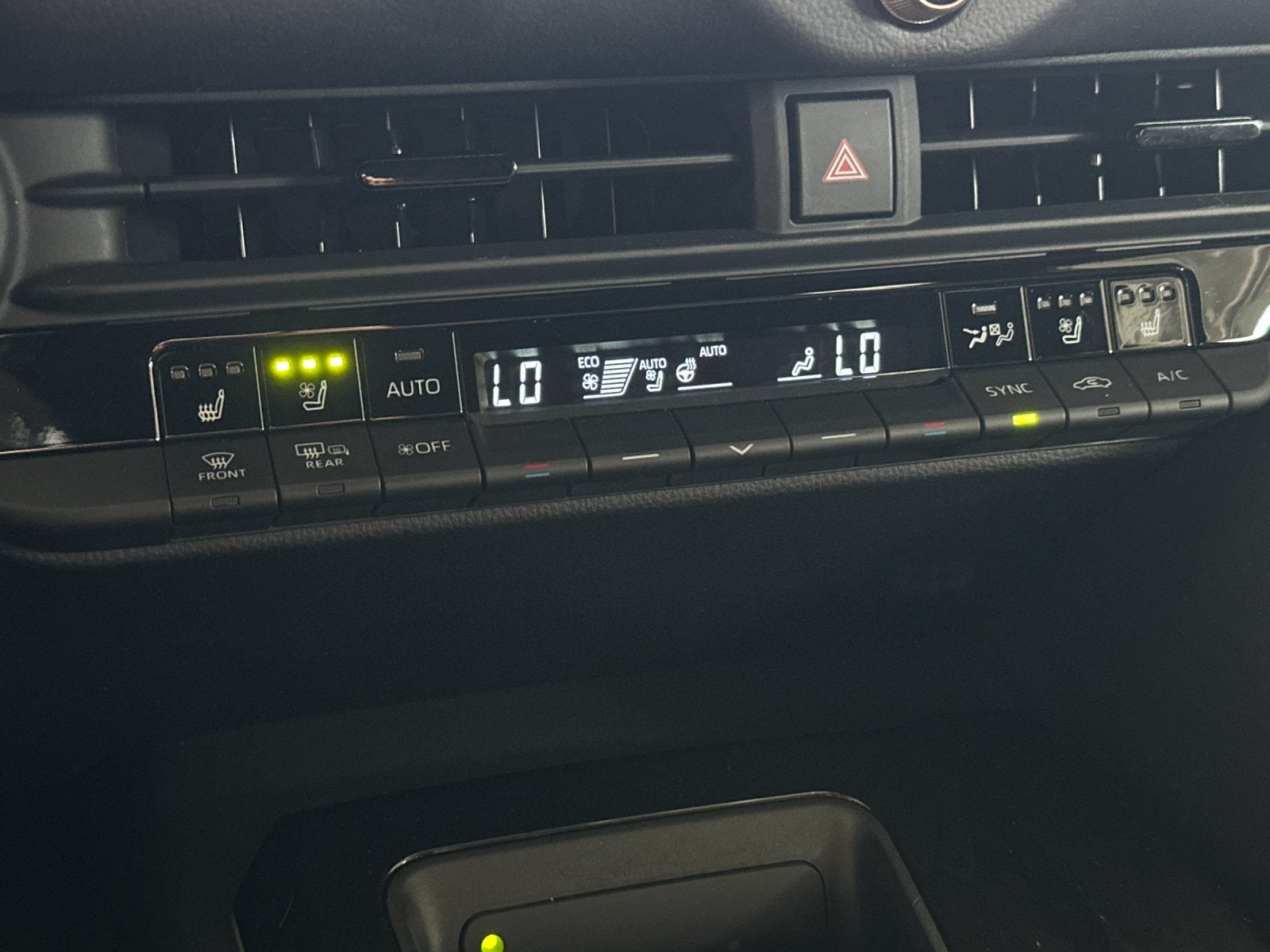 2025 Toyota Crown Signia XLE