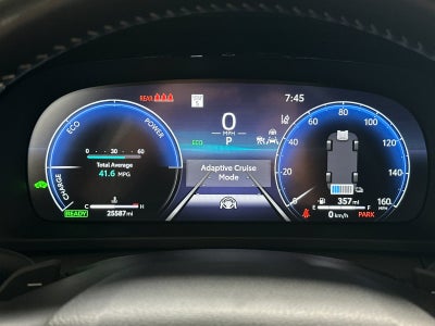 2025 Toyota Crown Signia XLE