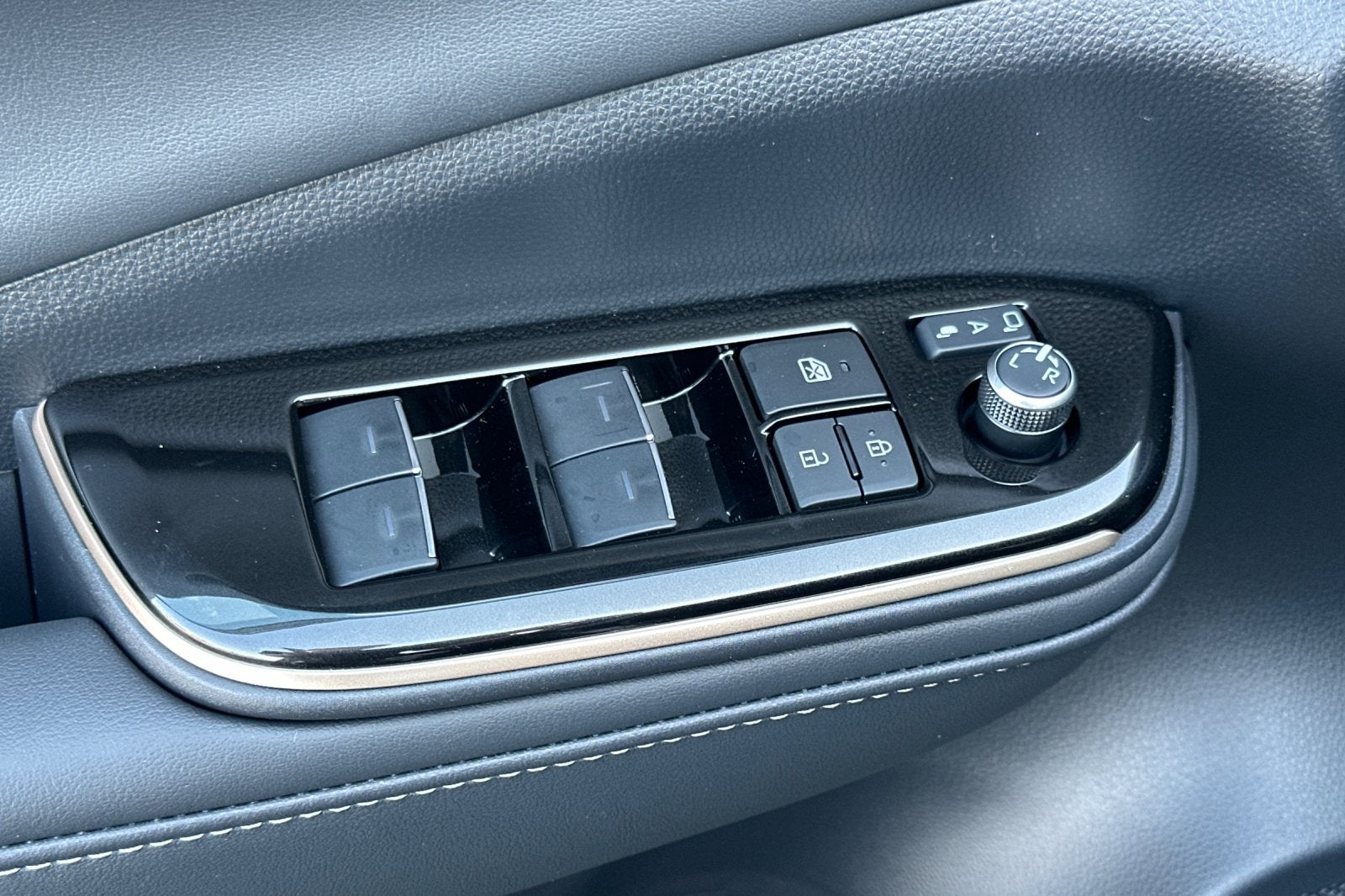 2026 Toyota Crown Signia XLE