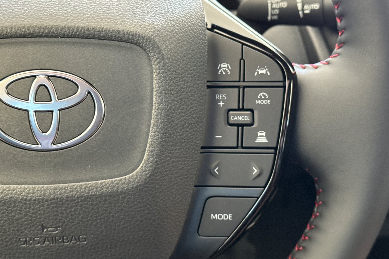 2027 Toyota Prius Plug-In Hybrid SE