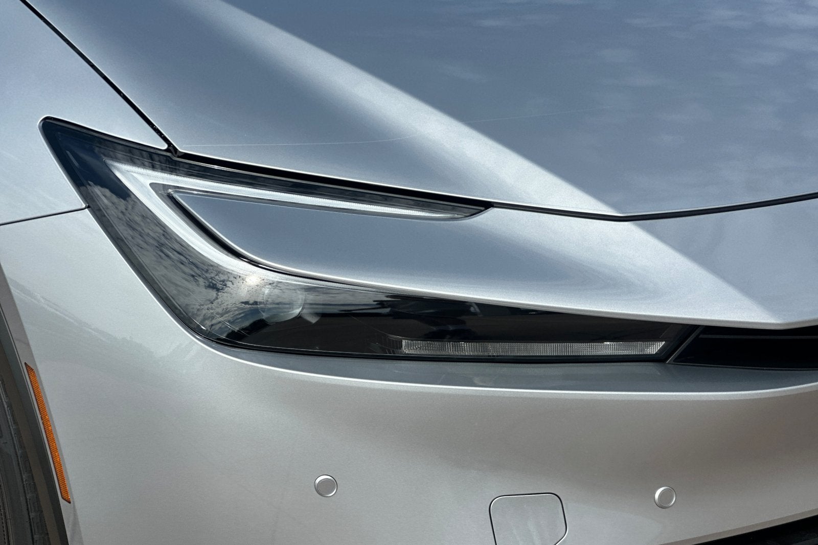 2027 Toyota Prius Plug-In Hybrid SE