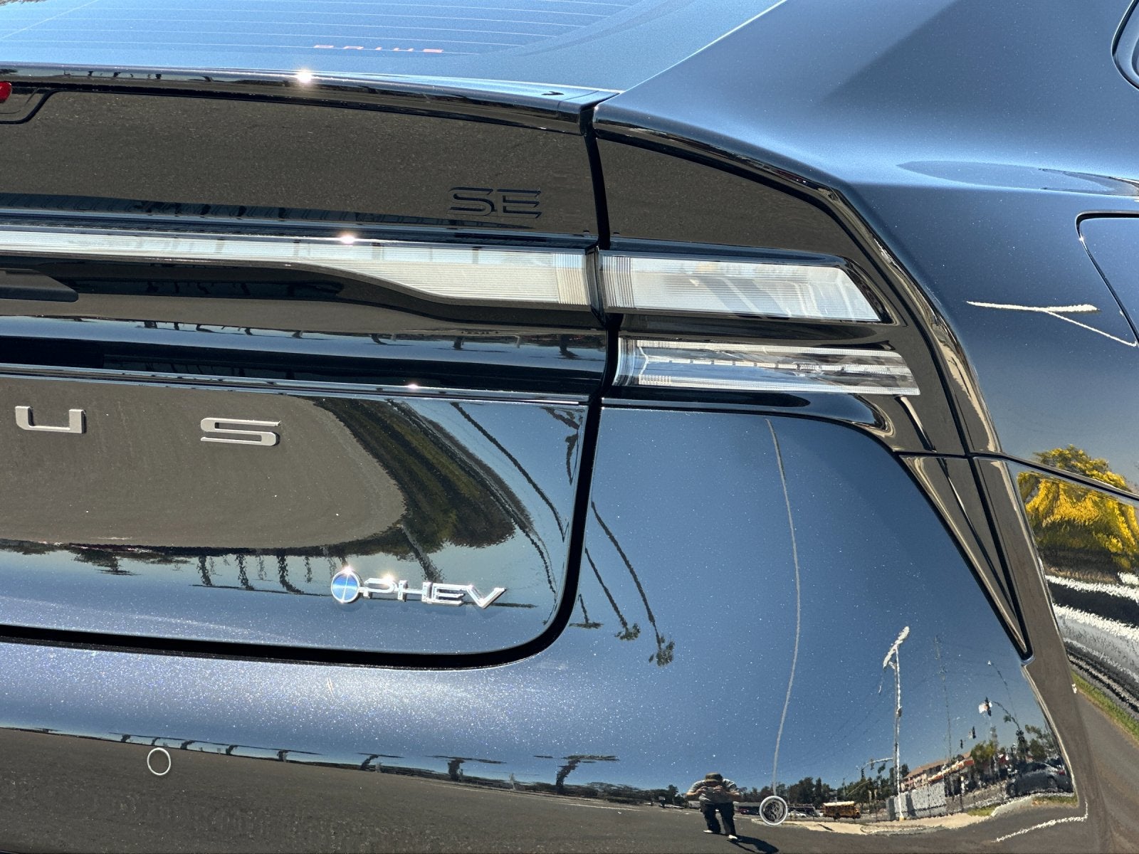 2026 Toyota Prius Plug-In Hybrid SE