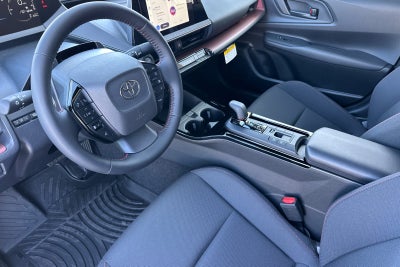 2026 Toyota Prius Plug-In Hybrid SE