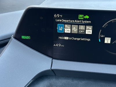 2026 Toyota Prius Plug-In Hybrid SE