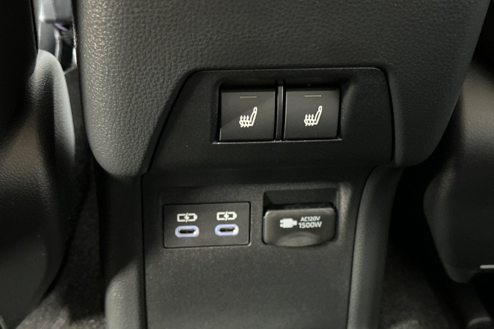 2027 Toyota Prius Plug-In Hybrid XSE Premium