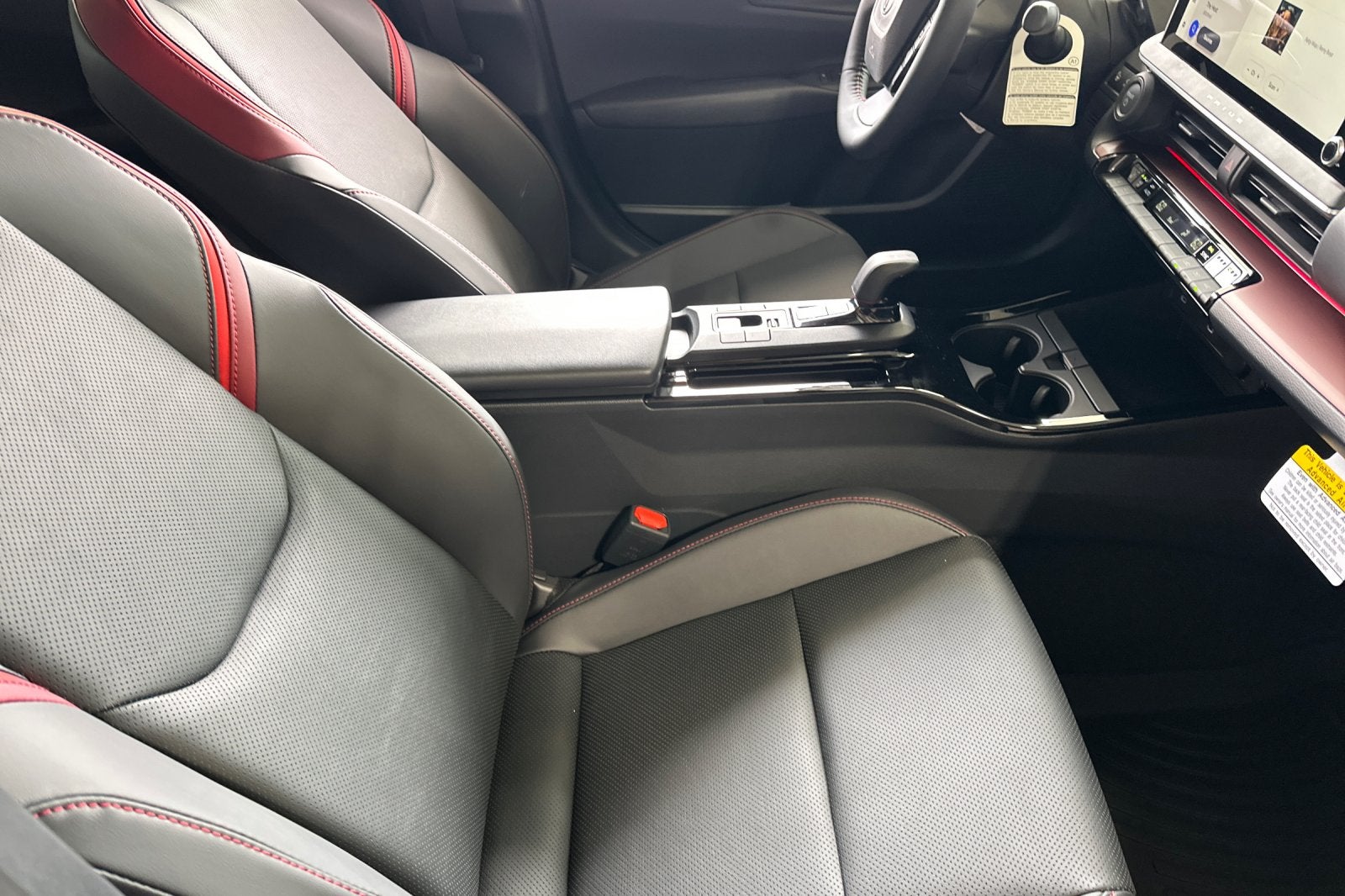 2027 Toyota Prius Plug-In Hybrid XSE Premium
