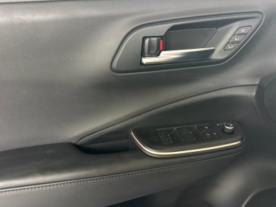 2023 Toyota Crown Platinum