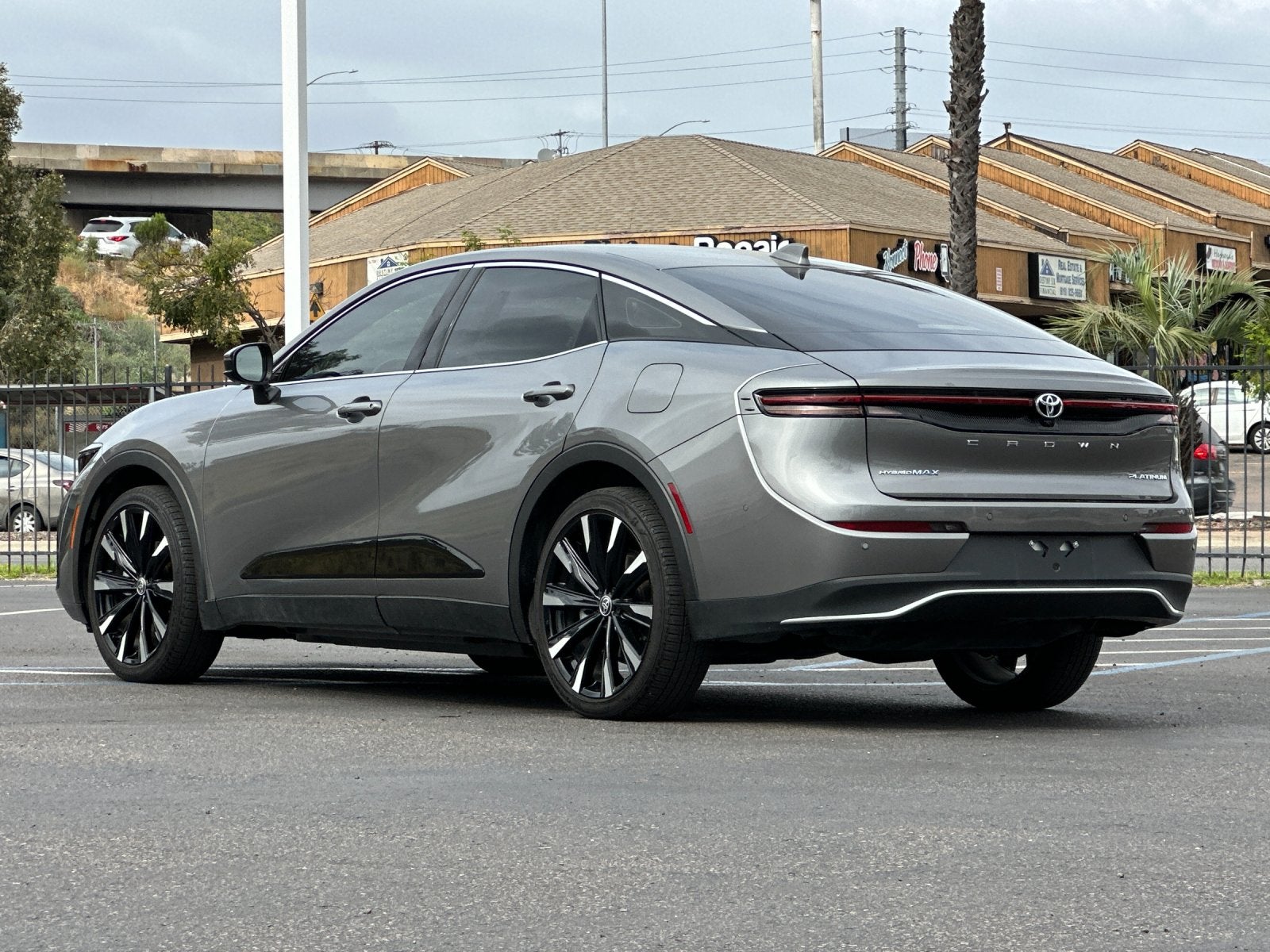 2023 Toyota Crown Platinum