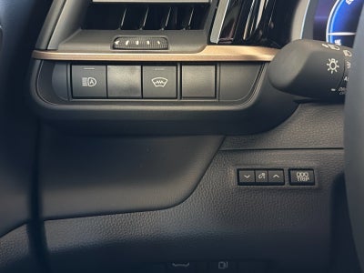 2027 Toyota Crown XLE