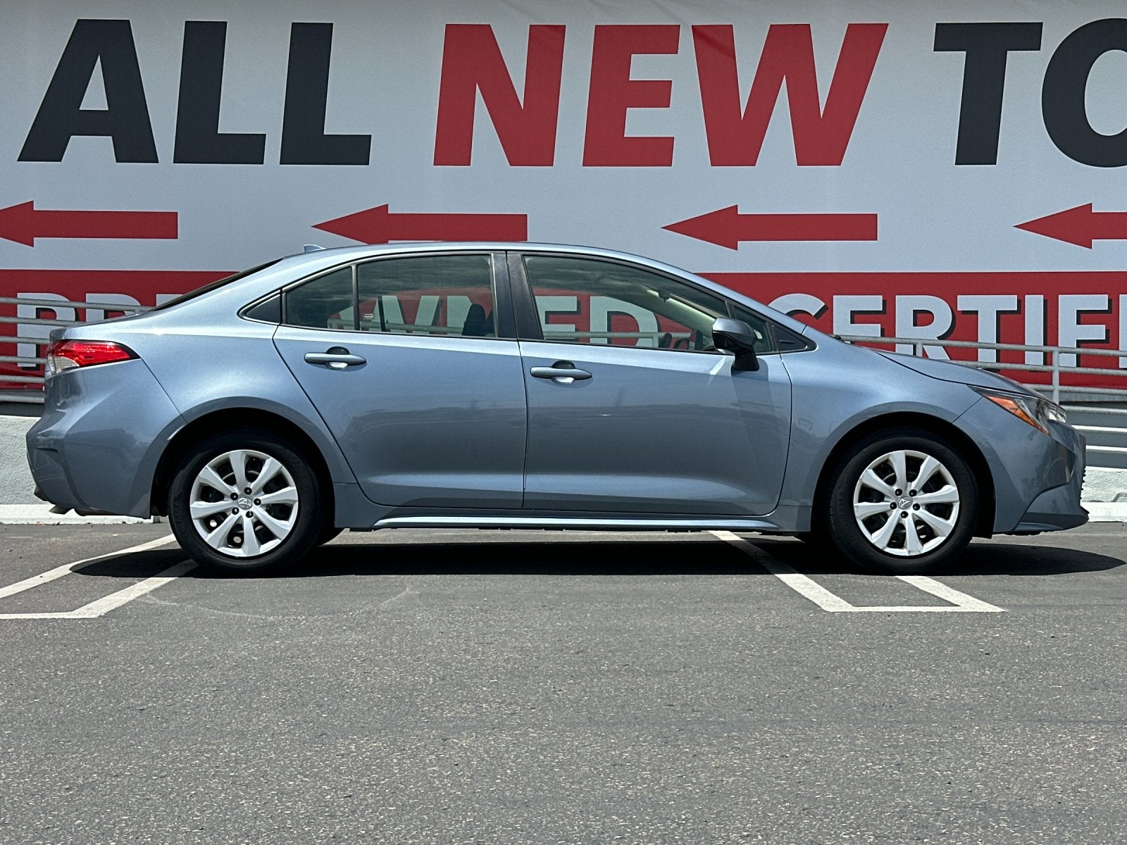 2023 Toyota Corolla LE