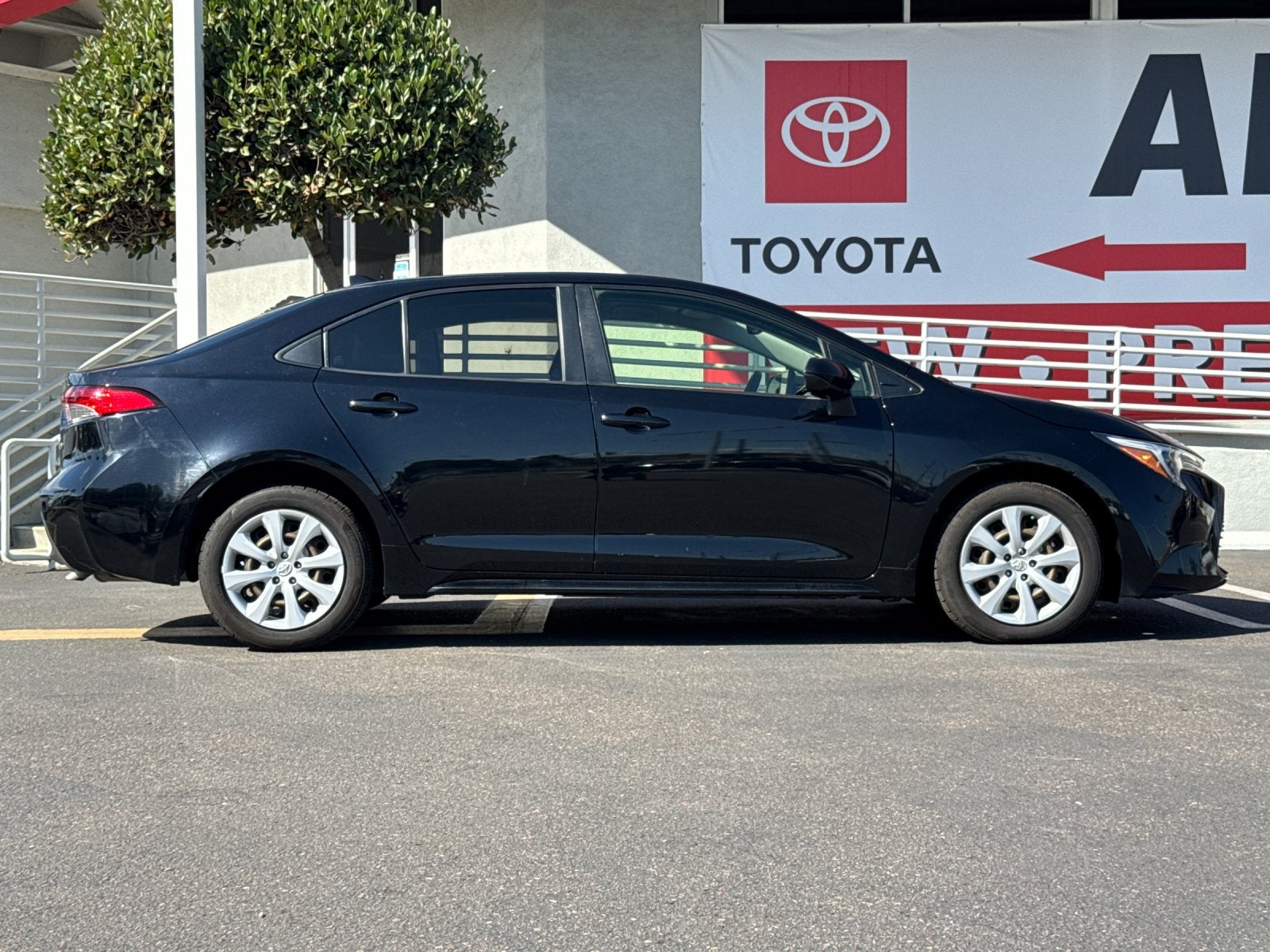 2023 Toyota Corolla Hybrid LE