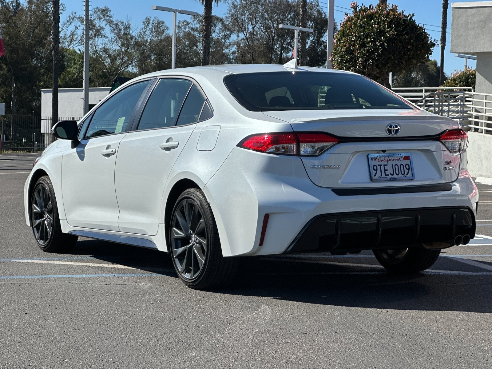 2025 Toyota Corolla Hybrid SE