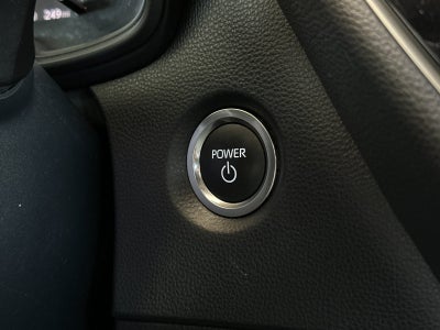 2025 Toyota Corolla Hybrid SE